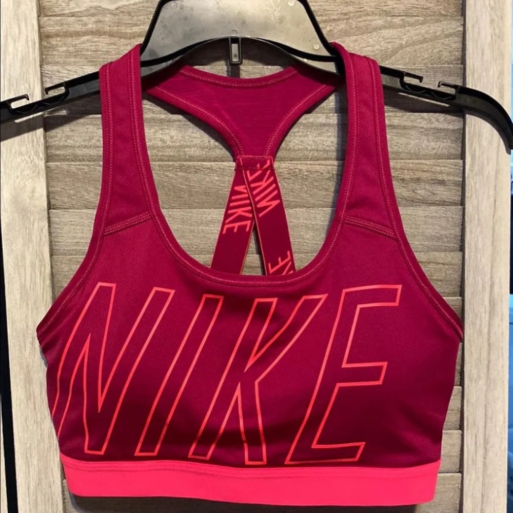 Nike Women's Magenta Sports Bra